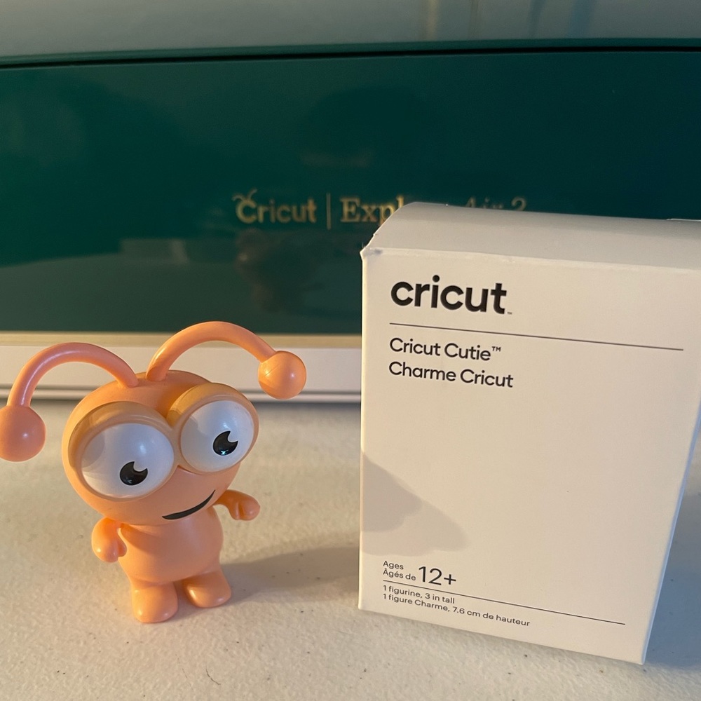 Cricut Cutie - Peach Kiss